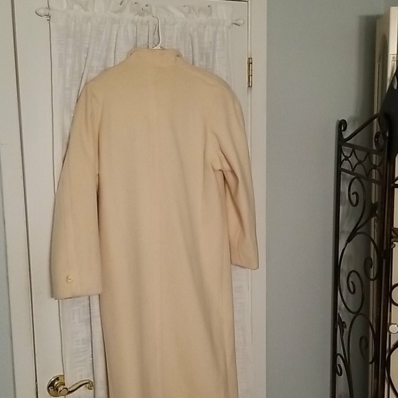 Over Coat - Picture 5 of 5